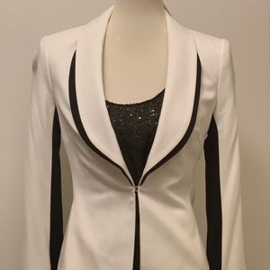NWT Bebe Kirstie Color Blocked Blazer size 4